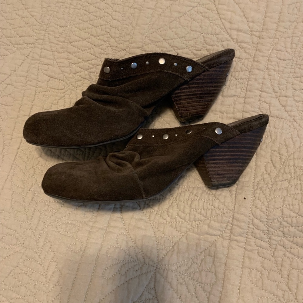 Dr Scholl’s heeled mules